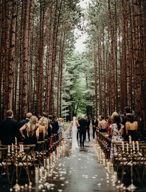 ślub humanistyczny w lesie